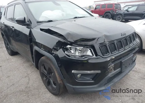 2018 Jeep Compass Altitude 4X4 из США, поврежденный, VIN 3C4NJDBB0JT394757